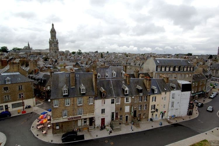 A Avranches, la galère de la rénovation thermique du "patrimoine remarquable"