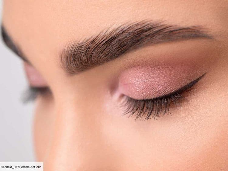 L'astuce simplissime pour faire un trait d'eye-liner parfait avec un coton-tige