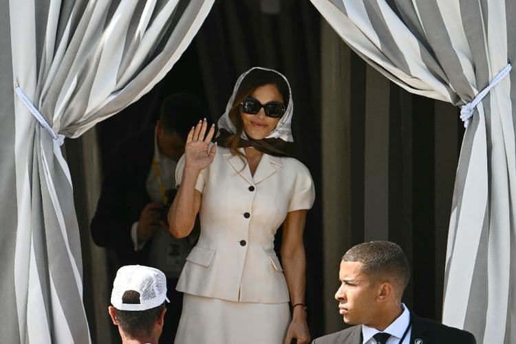 Bezos et Lauren Sanchez se sont dit oui dans une Venise divisée sur ce mariage
