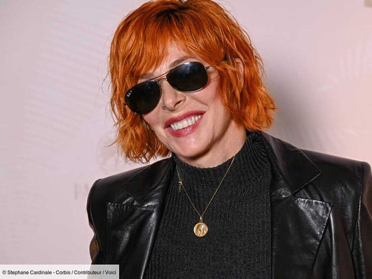 Mylène Farmer enflamme le Festival de Cannes avec un effet coupe au carré