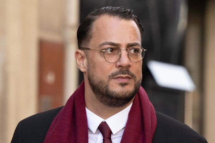 Le député LFI Sébastien Delogu entendu pour la diffusion de documents privés volés