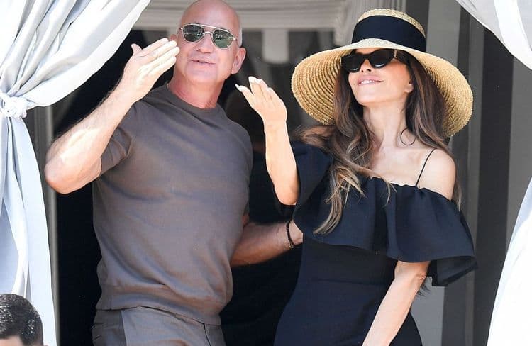Lauren Sánchez : les secrets de sa bague de fiançailles de 30 carats offerte par Jeff Bezos