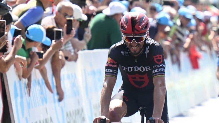 Julian Alaphilippe sauve son maillot jaune !
