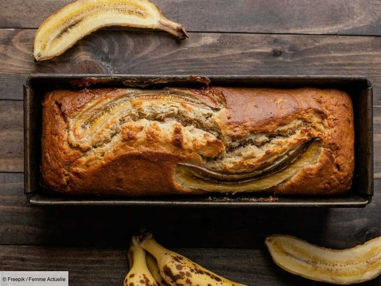 "Voici le meilleur banana bread de ta vie" : une cuisinière partage sa recette avec des bananes caramélisées