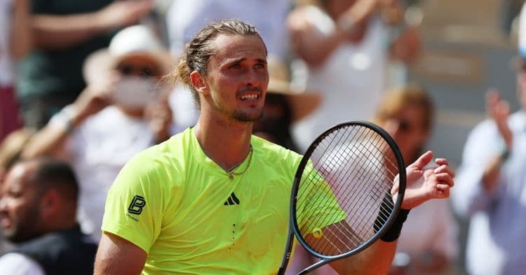 Zverev passe sur abandon