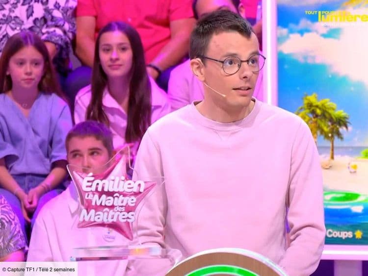 "Je récupère les mots-clés dans ma tête" : Émilien (Les 12 coups de midi) dévoile son secret pour découvrir l'étoile mystérieuse avec 22 cases manquantes
