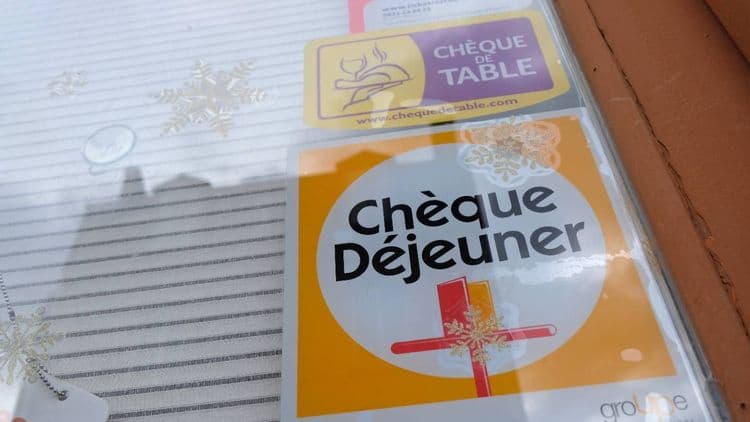 Ticket restaurant : mauvaise nouvelle, ce qui change au 1er janvier pour payer vos courses