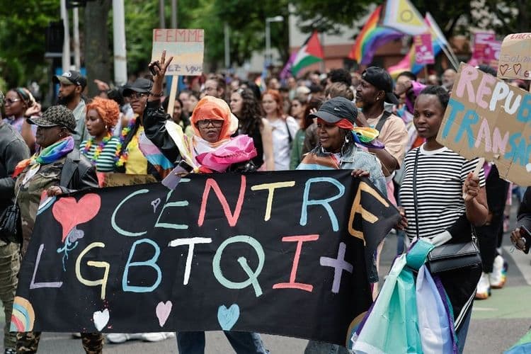 En Seine-Saint-Denis, des milliers de manifestants à la "marche des fiertés des banlieues"