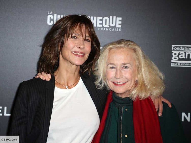 "Je ne vous dis pas l'ambiance" : Brigitte Fossey révèle pourquoi elle a d'abord refusé de tourner dans La Boum avec Sophie Marceau