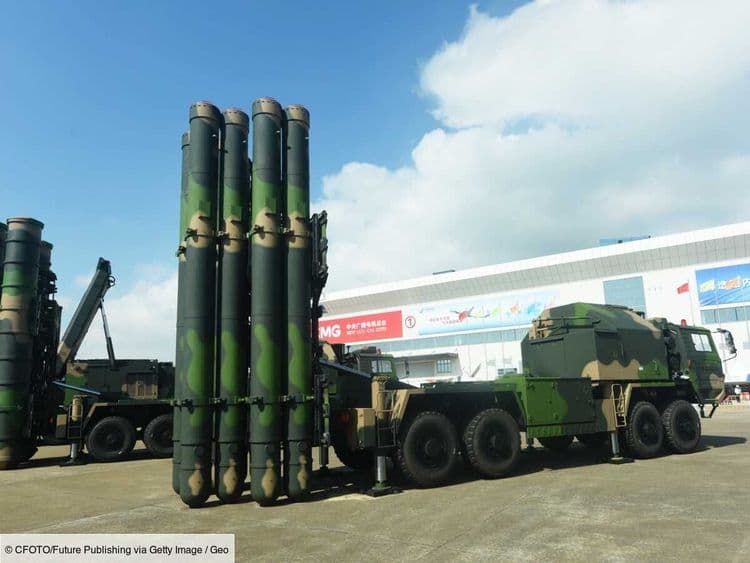 Un couteau planté dans le dos? Les S-300 de la Russie ont déçu l'Iran, et c'est la Chine qui en profite