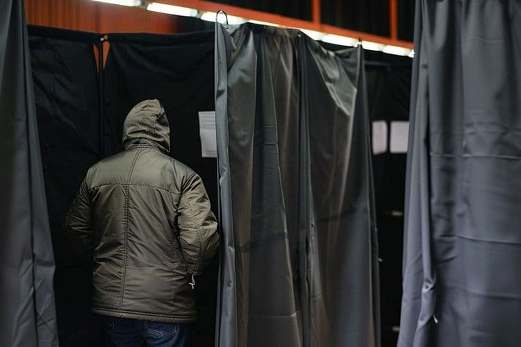 Législatives : un “nouveau Front populaire” engagé par les partis de gauche