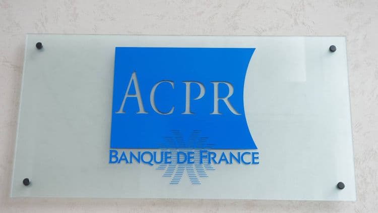Une société d'assurance vie insolvable : que vont devenir les 30 000 contrats concernés ?
