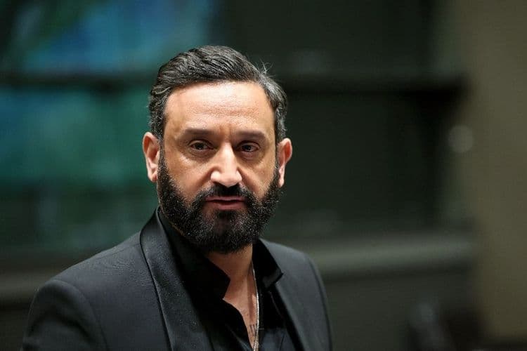 Vive polémique et accusations d'antisémitisme après une affiche de LFI sur Hanouna