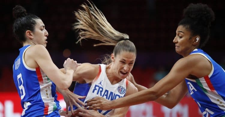 Les Bleues ratent le podium