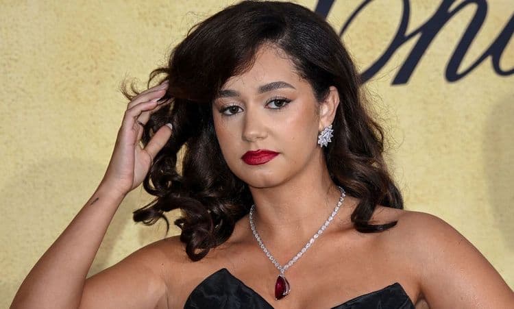 Léna Situations (27 ans) huée juste avant la sortie de son premier film : "Elle n'a aucun talent"