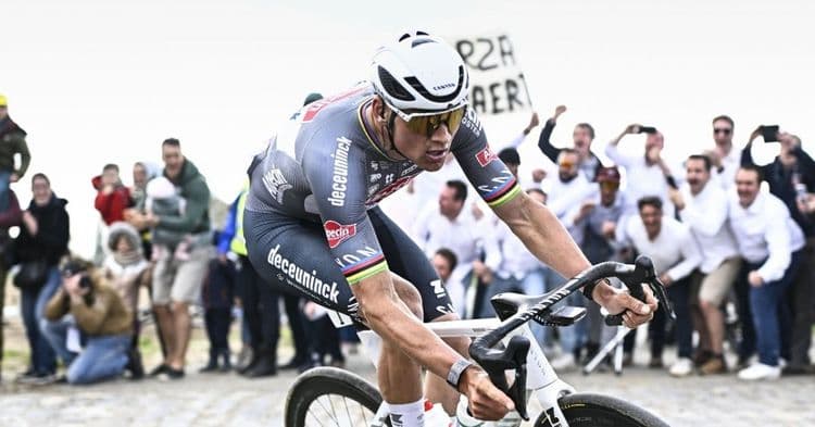 Et de trois pour Van der Poel !