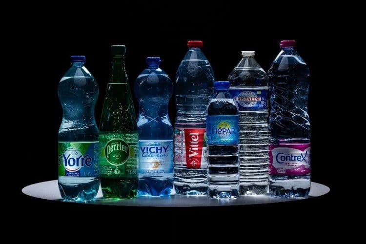 Scandale des eaux minérales: les sénateurs publient un rapport très attendu