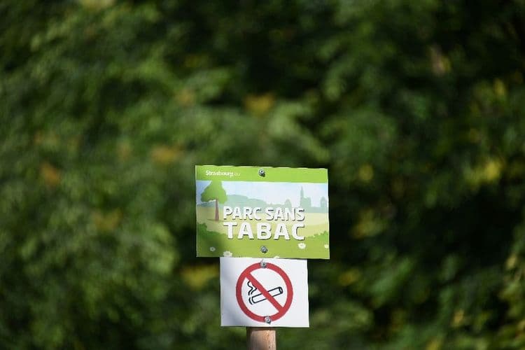 Plages, parcs, abords d'école... la cigarette interdite à compter du 1er juillet