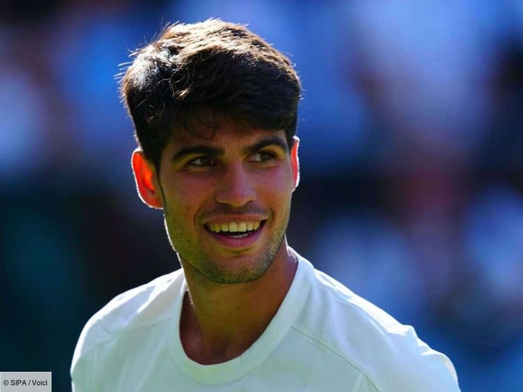 Carlos Alcaraz à Wimbledon : le tennisman vole au secours d'un spectateur qui fait un malaise, cette vidéo qui fait le buzz