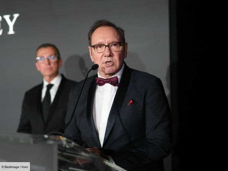 "Je suis content de travailler" : Kevin Spacey récompensé à Cannes, son retour fait polémique