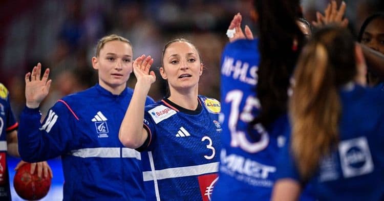 Mondial: Les Bleues s'en sortent bien