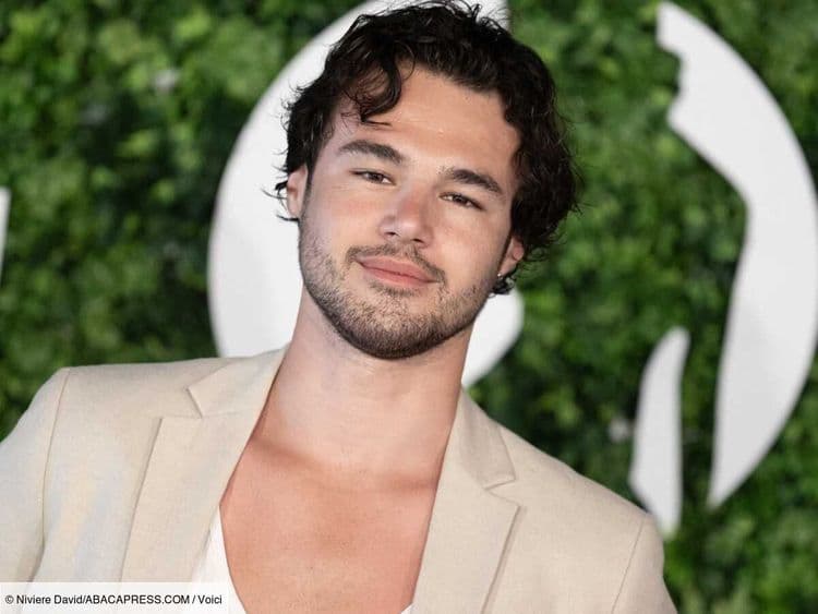 "Ce n'était pas prévu" : Anthony Colette prend ses abonnés de court en faisant une annonce choc, ce message très énigmatique auquel personne ne s'attendait !