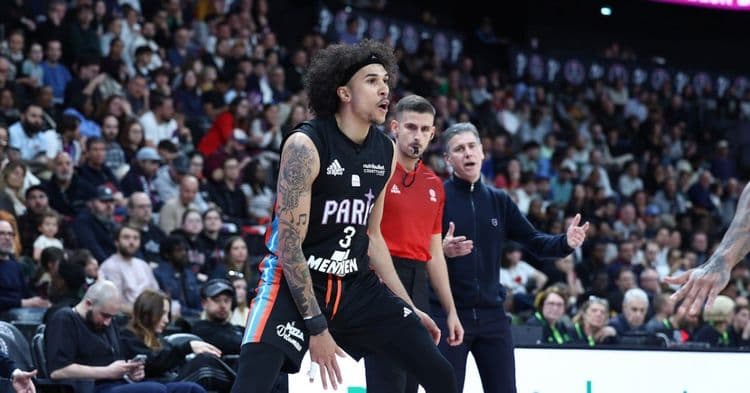Paris s'incline contre Fenerbahçe