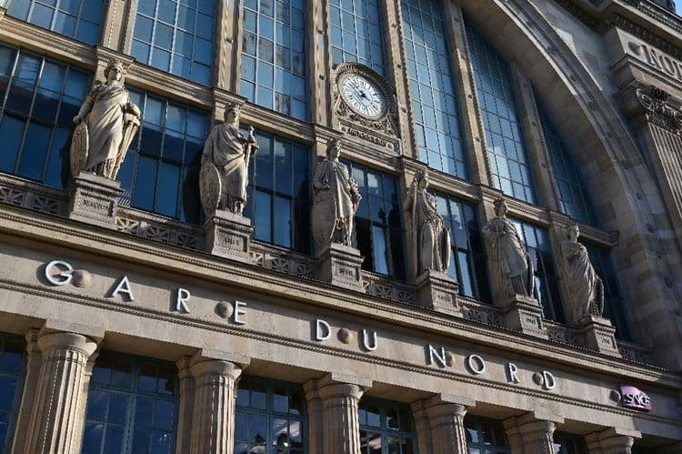 Vol d'un ordinateur et de clés USB contenant des plans de sécurisation des JO