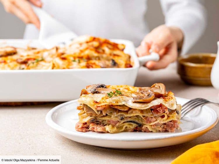 Ces lasagnes à la saucisse vous feront peut-être oublier les traditionnelles à la bolognaise