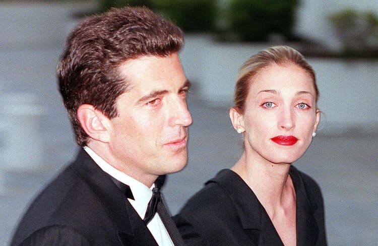 Selon son coloriste, la série sur Carolyn Bessette-Kennedy a raté sa couleur emblématique