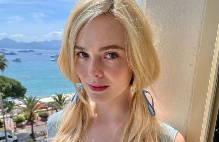 Elle Fanning : son clin d’œil capillaire ultra chic à Brigitte Bardot