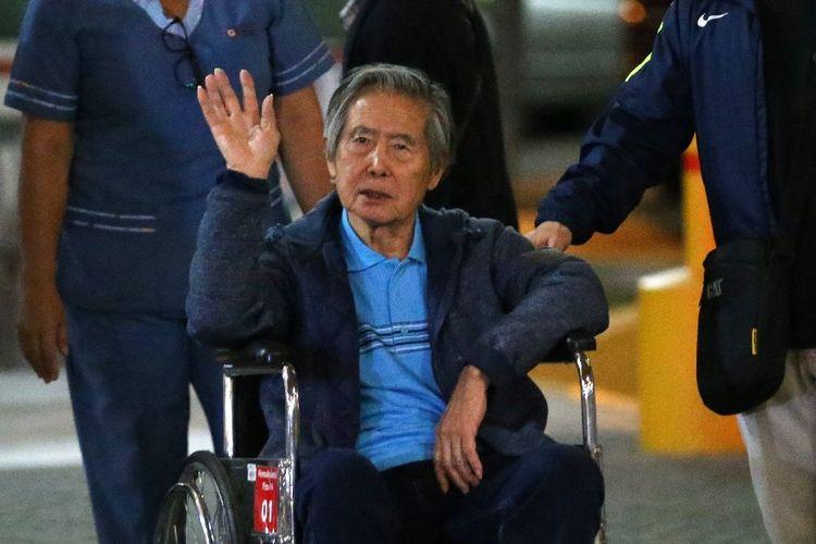 L'ex-président péruvien Fujimori annonce souffrir d'une tumeur à la langue