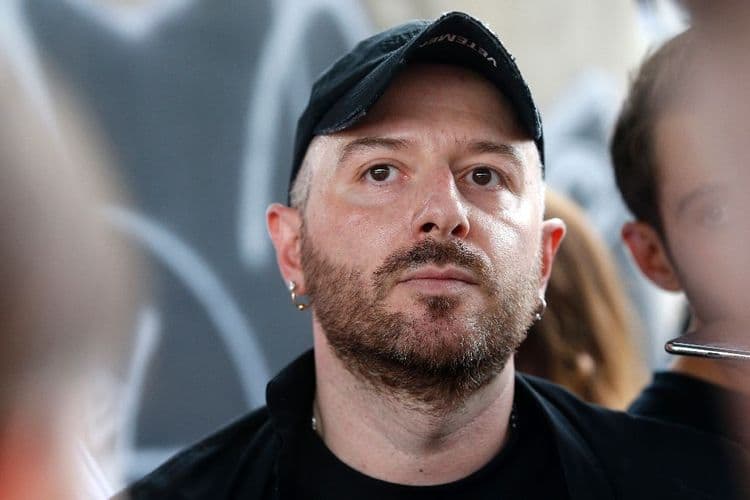 A Paris, la semaine de la haute couture toujours marquée par le chassé-croisé des directeurs artistiques