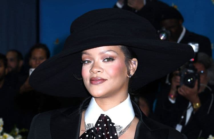 Rihanna : son père vient de décéder à l'âge de 70 ans