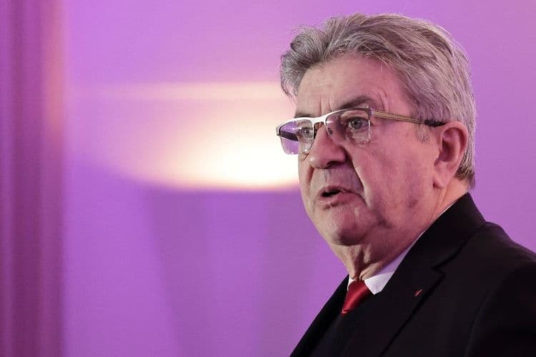 Visuel sur Hanouna: "Taisez-vous"... Mélenchon s'indigne des accusations d'antisémitisme
