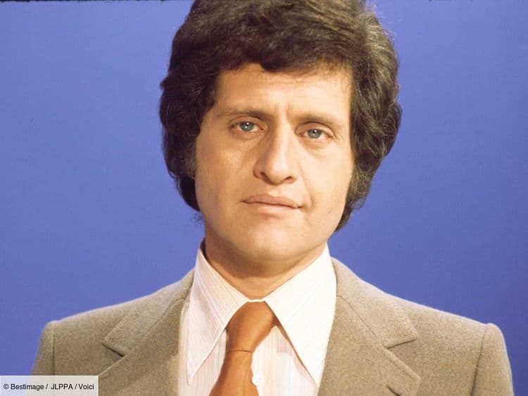 Joe Dassin : pourquoi la chanteur n'a-t-il pas été enterré en France, où il résidait ?