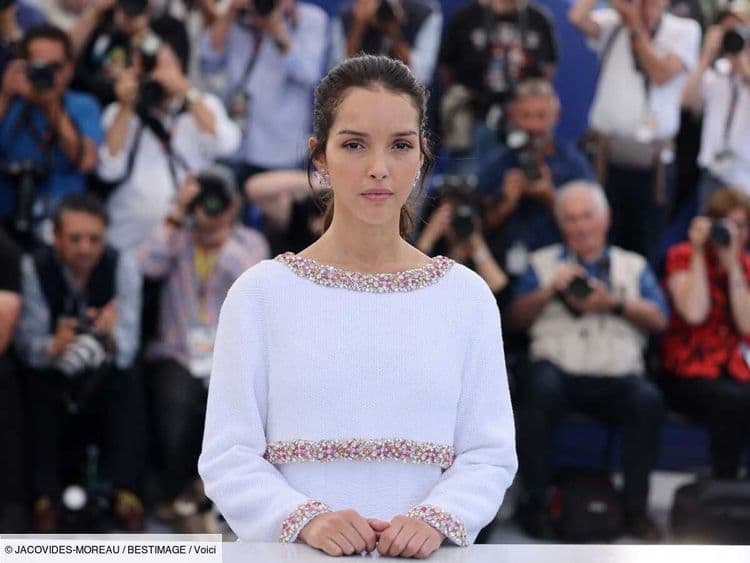 Lyna Khoudri "humiliée" : son expérience traumatisante pour prouver qu'elle a grandi en France