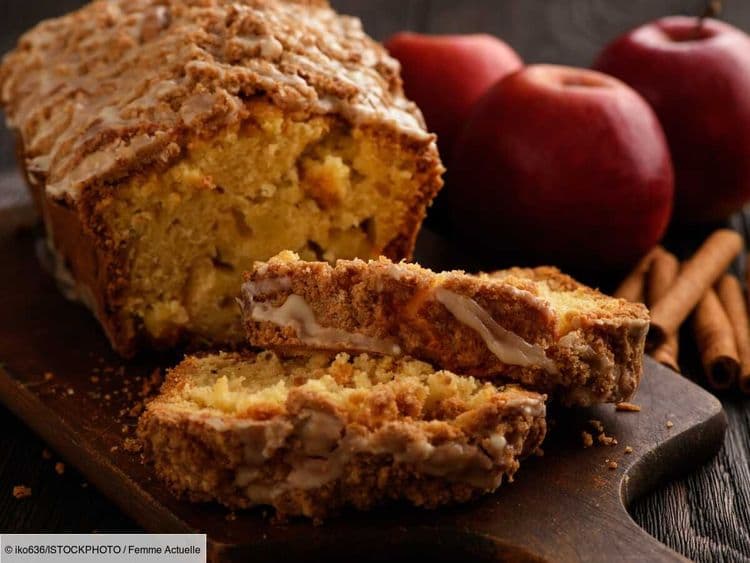 Moelleux aux pommes et caramel beurre salé : la recette décadente