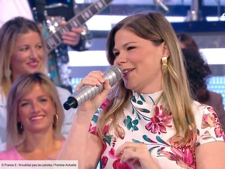 "Ça va être génial" : Nagui taquine le mari de la Maestro Virginie, enfin présent sur le plateau de N’oubliez pas les paroles