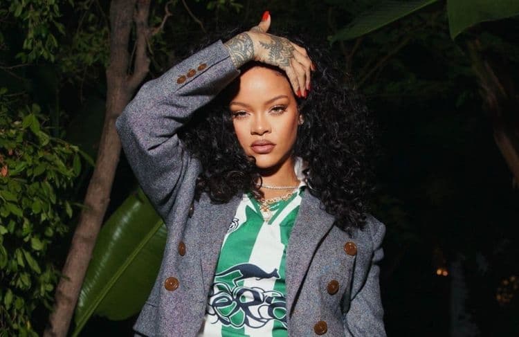 Rihanna coordonne son look à celui de ses fils pour Savage x Fenty