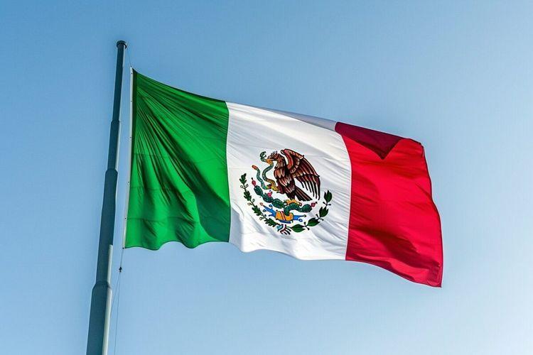 Un chapiteau s’effondre lors d’un meeting politique au Mexique : 9 morts et 50 blessés