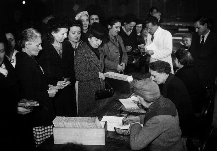 Il y a 80 ans, les Françaises votaient pour la première fois