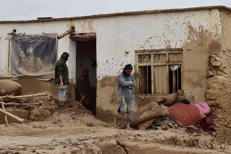 Afghanistan: des crues font 311 morts dans une seule province, selon le PAM