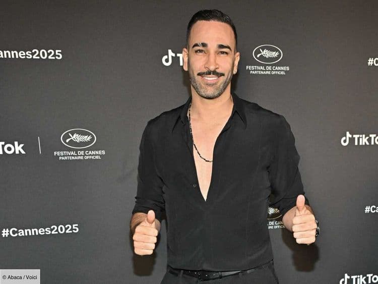 Adil Rami en couple : le footballeur officialise avec sa nouvelle compagne lors d’un événement ! (PHOTO)