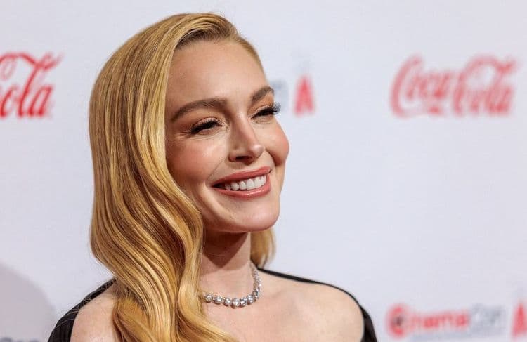 En vacances, Lindsay Lohan partage de rares photos de son fils