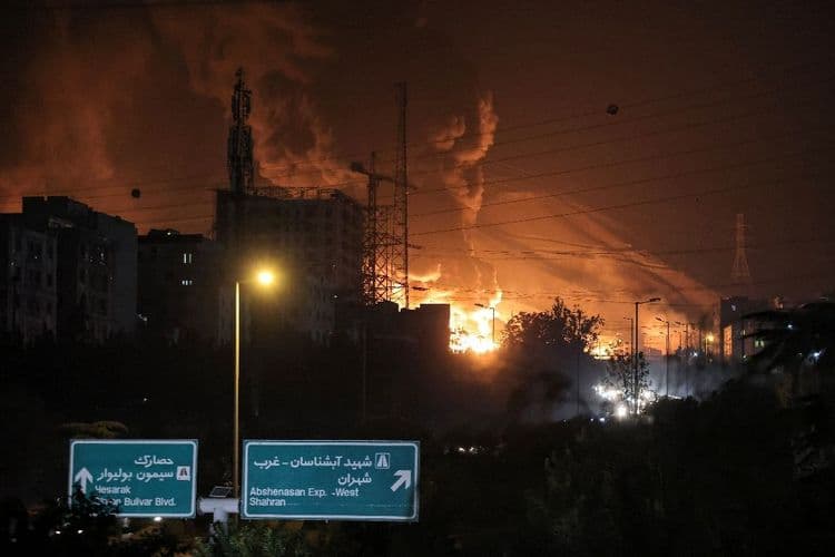 Nouvelles frappes israéliennes sur l'Iran, après une salve de missiles