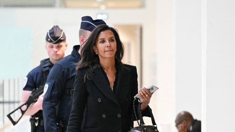 Karine Le Marchand : son tournage interrompu, "On a tout stoppé"
