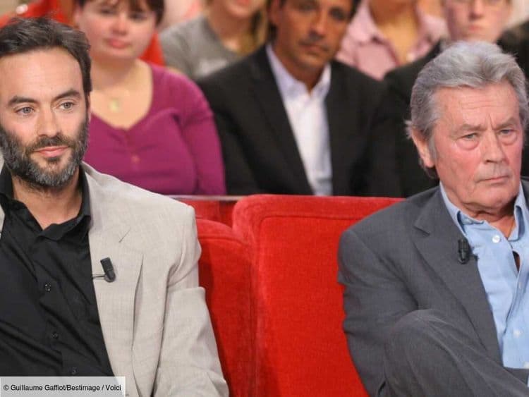 "J'ai reproduit à fond" : Alain Delon séducteur né, son fils Anthony l'a imité avec la gent féminine