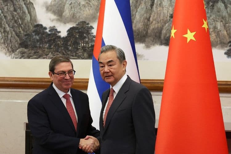 La Chine reçoit l'Amérique latine pour renforcer les liens face à Trump