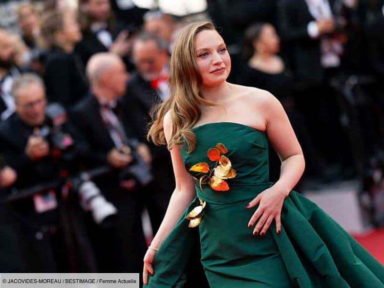 Mia Threapleton, la fille de Kate Winslet, apparaît splendide dans une robe bustier verte pour son premier tapis rouge à Cannes